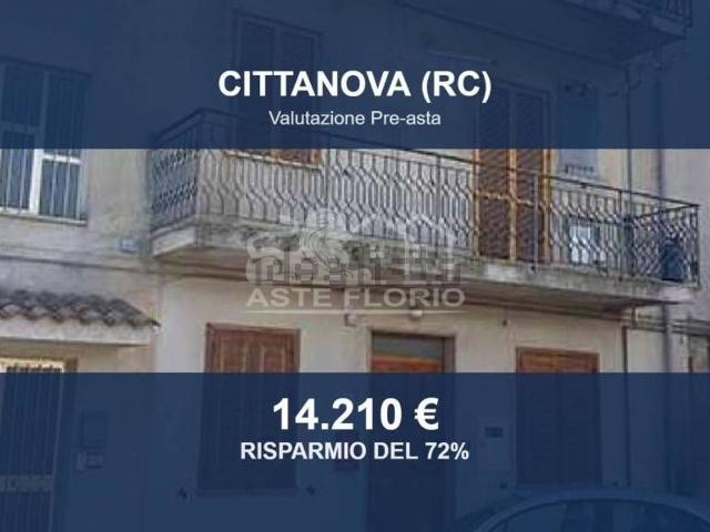 Appartamento in vendita a Calabria, Reggio Calabria