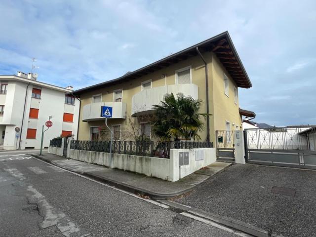 Appartamento in vendita a Buja, Friuli-Venezia Giulia