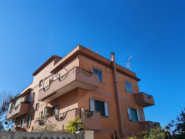 Appartamento in vendita a Passoscuro, Roma Capitale