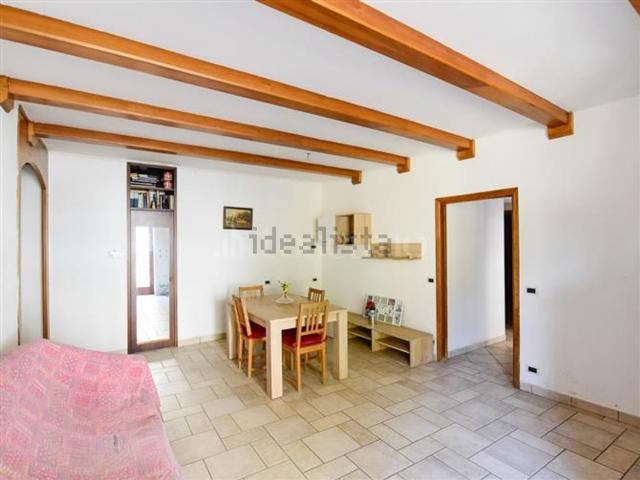 Appartamento in vendita a Laglio, Lombardia
