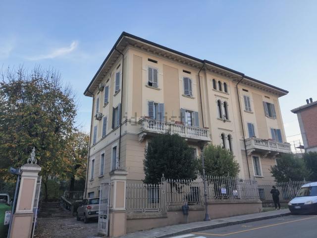 Appartamento in vendita a Fornovo Di Taro, Reggio Emilia