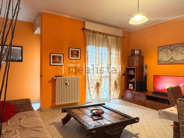 Appartamento in vendita a Vittuone, Milano