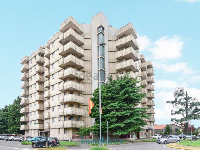 Appartamento in vendita a Dugana, Desio