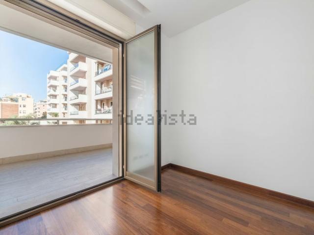 Appartamento in vendita a Bonaria, Cagliari