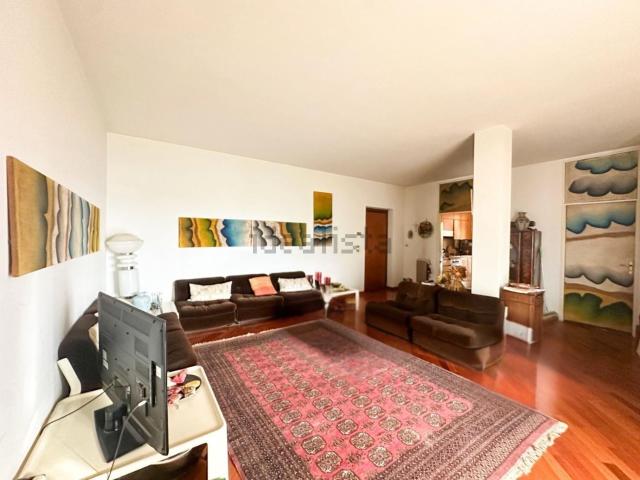 Appartamento in vendita a Mede, Lombardia