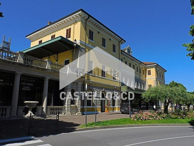 Appartamento in vendita a Vicina, Desenzano Del Garda