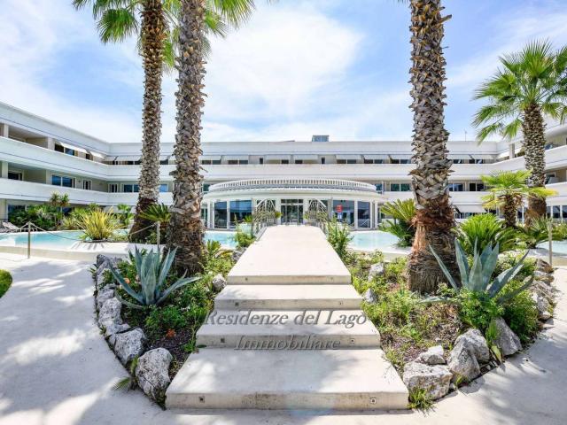 Appartamento in vendita a Desenzano Del Garda, Lombardia
