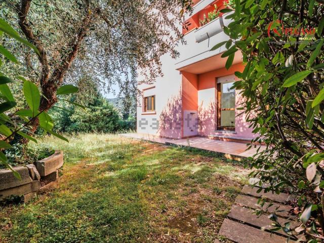 Appartamento in vendita a Uzzano E Castello, Toscana