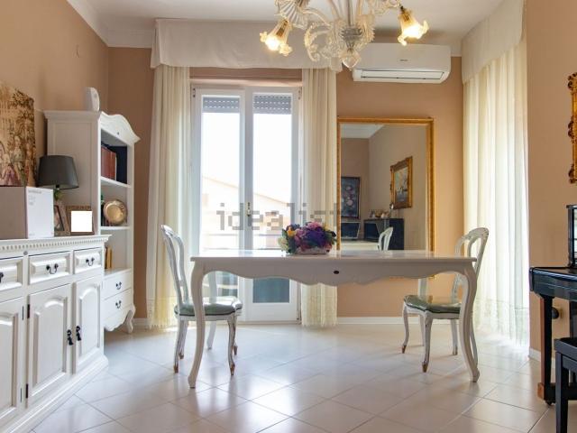 Appartamento in vendita a Teano