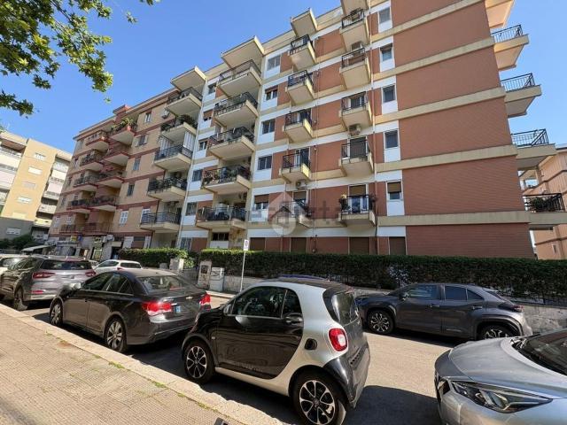 Appartamento in vendita a Municipio 2, Puglia