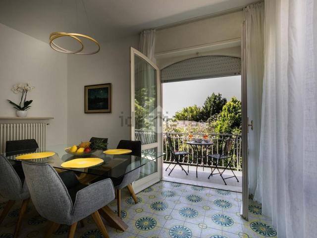 Appartamento in vendita a Lugana, Sirmione