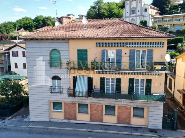 Appartamento in vendita a Comunità Montana Valli del Verbano, Luino