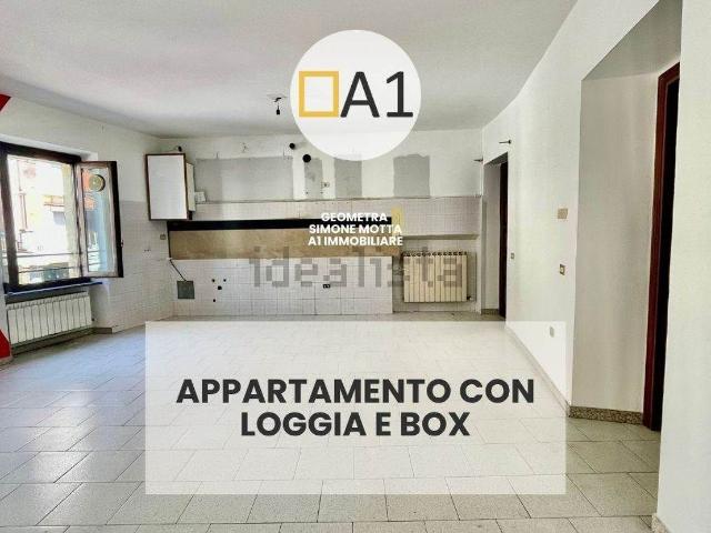 Appartamento in vendita a Barlassina, Lombardia