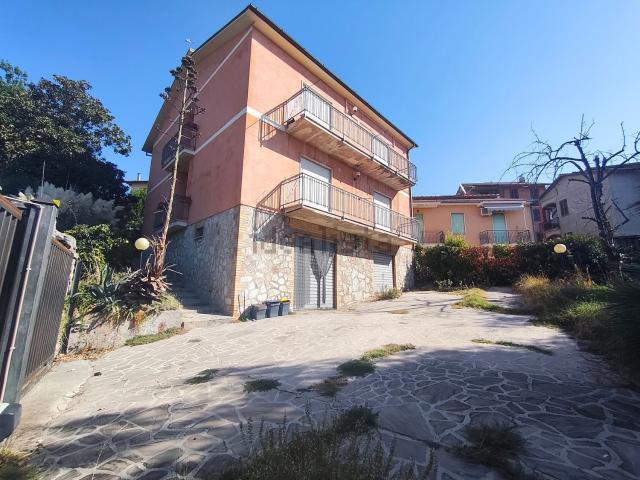 Appartamento in vendita a San Gemini