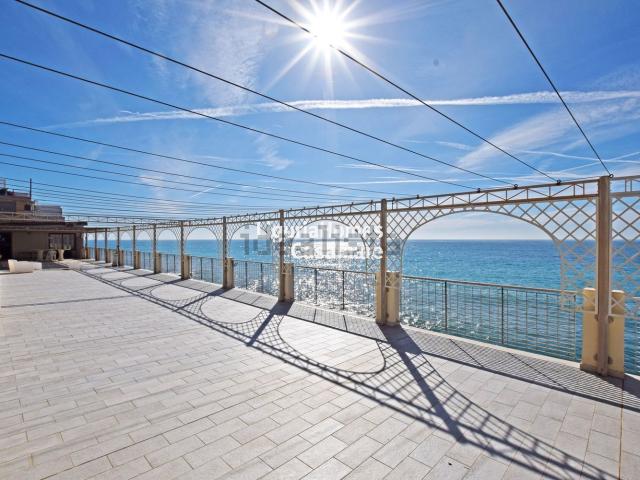 Attico in vendita a Ospedaletti, Liguria