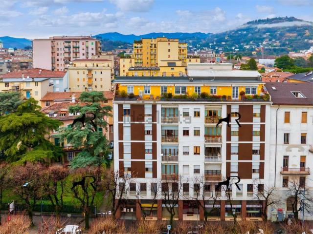 Appartamento in vendita a San Zeno Naviglio, Lombardia