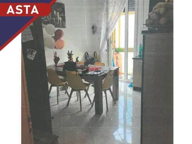Appartamento in vendita a Prato, Toscana
