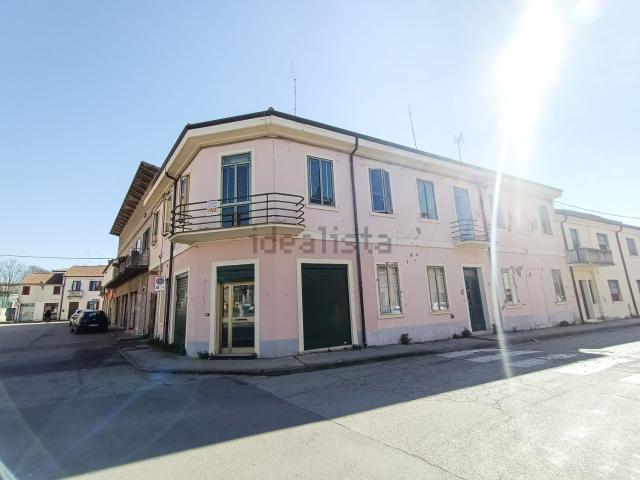 Appartamento in vendita a Borgo Dolomiti, Adria
