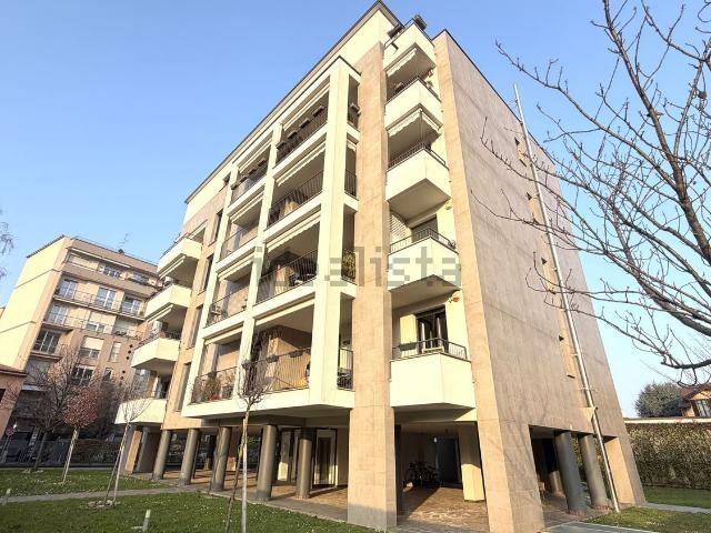 Appartamento in vendita a Campo Sportivo-Colombara, Saronno