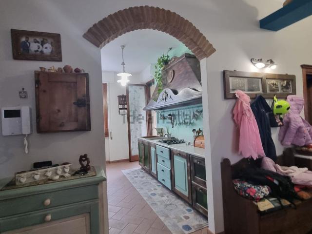 Appartamento in vendita a Quartiere 5, Firenze