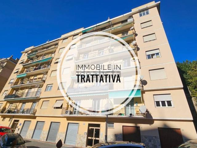 Appartamento in vendita a Centro Est, Serra Riccò