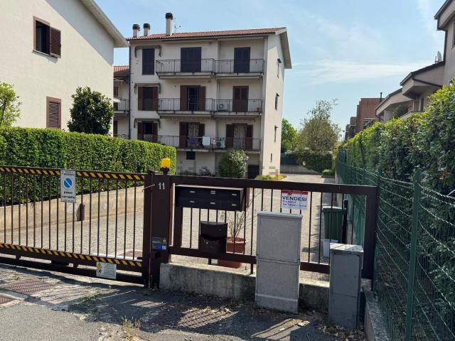 Appartamento in vendita a Brembate, Bergamo