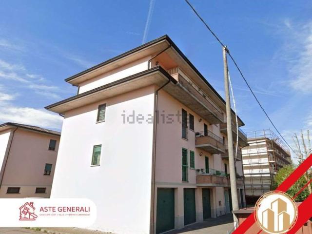 Appartamento in vendita a Sesso, Re