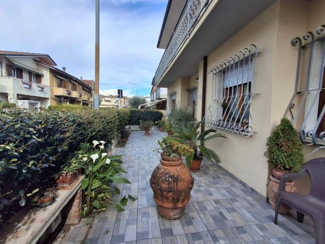 Appartamento in vendita a Ex Campo d'Aviazione, Viareggio