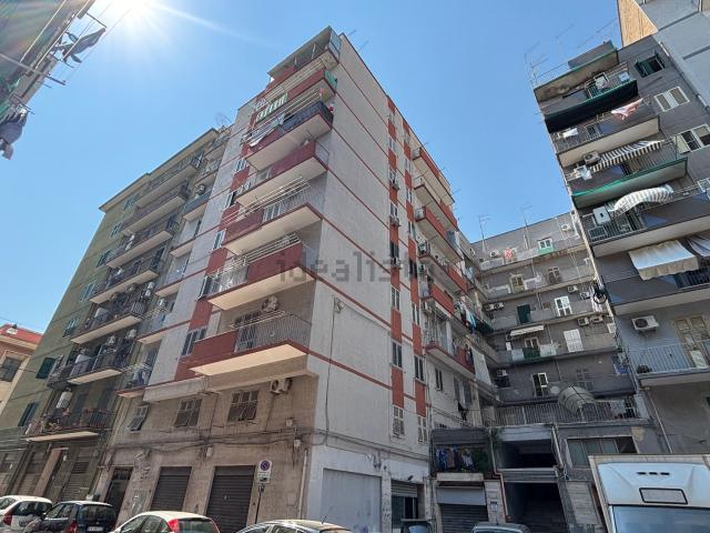 Appartamento in vendita a Taranto