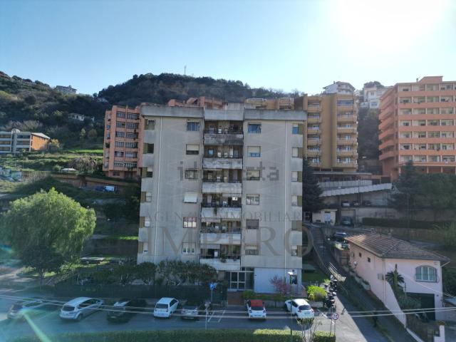 Appartamento in vendita a Vallecrosia, Liguria