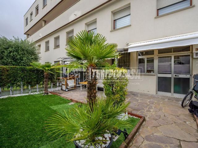 Appartamento in vendita a Unione Reno Galliera, Galliera