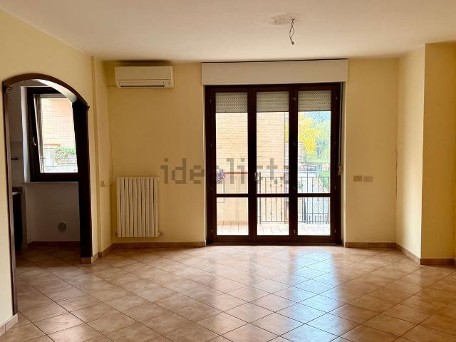 Appartamento in vendita a Marche, Macerata