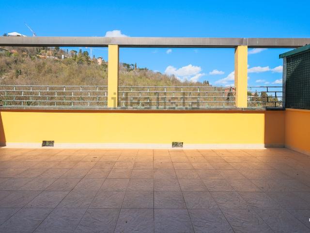 Appartamento in vendita a Santo Stefano, Bologna