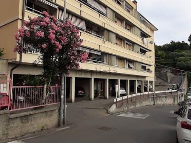 Appartamento in vendita a Medio Levante, Serra Riccò