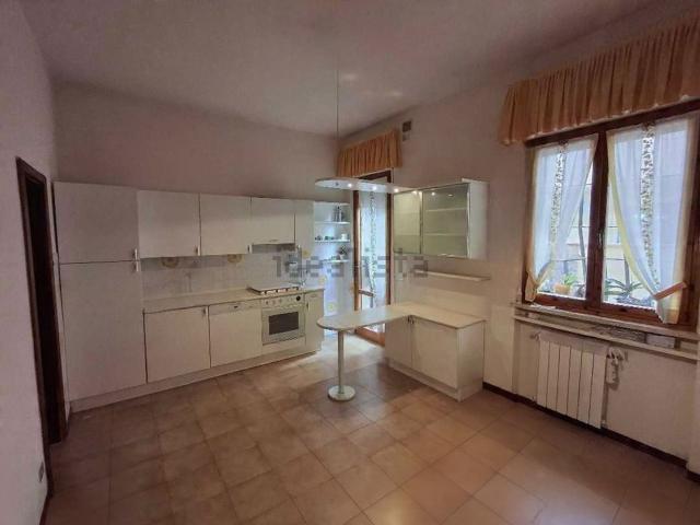 Appartamento in vendita a Viareggio, Toscana