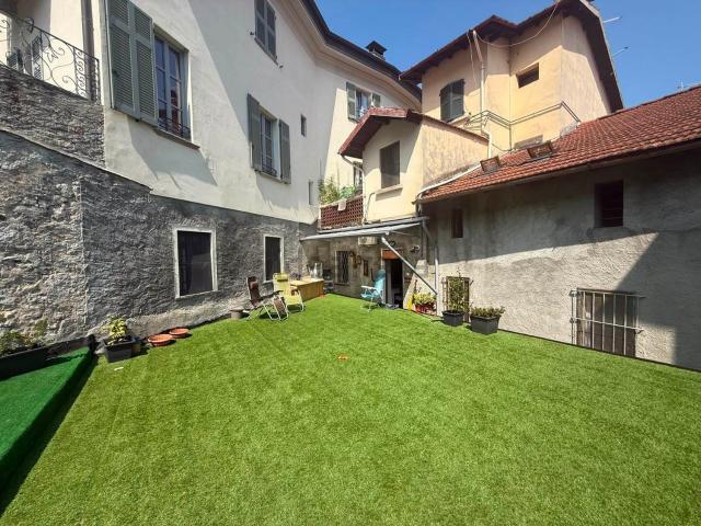 Appartamento in vendita a Loveno, Menaggio