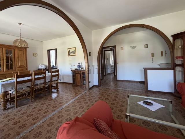 Appartamento in vendita a Lugagnano Val D'arda, Reggio Emilia