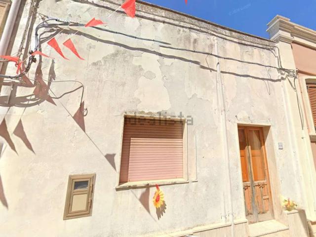 Appartamento in vendita a Torricella, Taranto