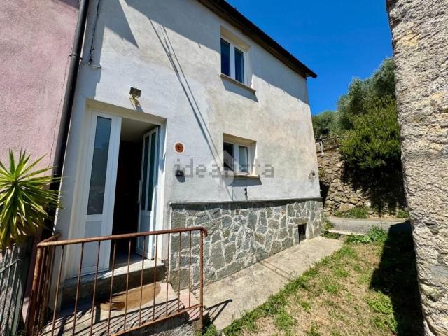 Appartamento in vendita a Quiliano, Liguria