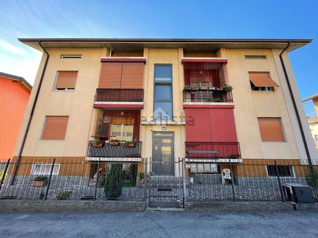 Appartamento in vendita a Almè, Bergamo