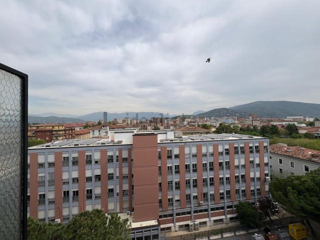 Attico in vendita a Zona Sud, Brescia