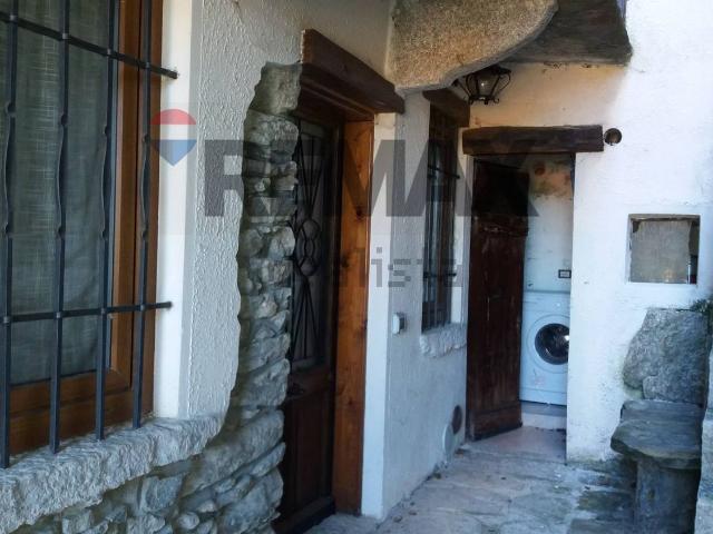 Appartamento in vendita a Comunità Montana del Piambello, Cuasso Al Monte