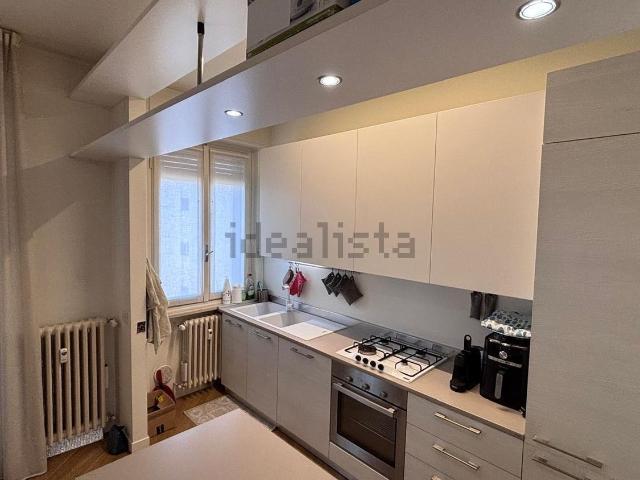 Appartamento in vendita a Voghera, Lombardia
