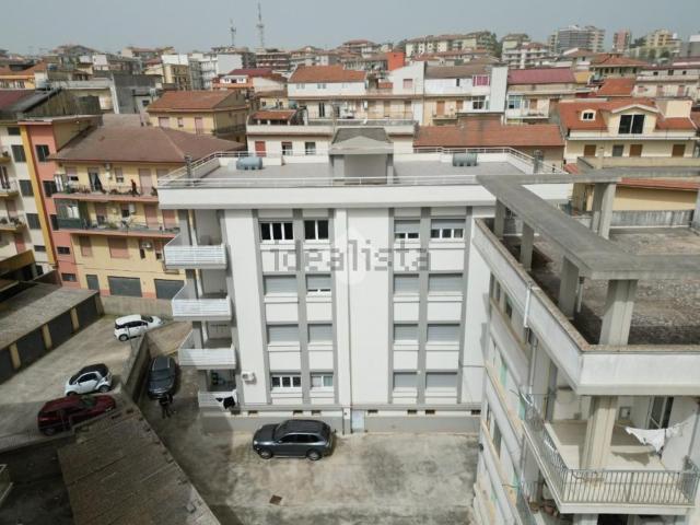 Appartamento in vendita a Ragusa, Sicilia