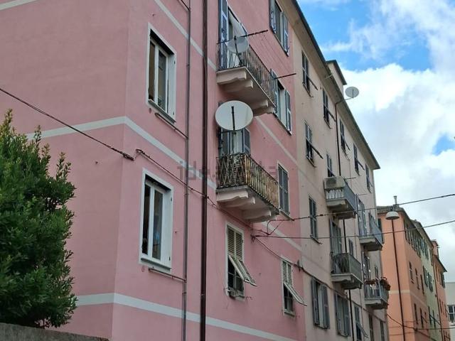Appartamento in vendita a Val Polcevera, Serra Riccò