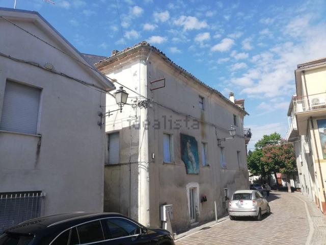 Appartamento in vendita a Atri, Abruzzo