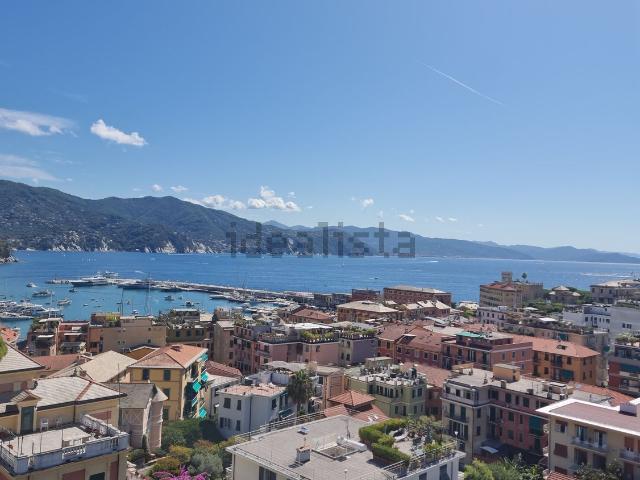 Attico in vendita a San Lorenzo Della Costa, Liguria
