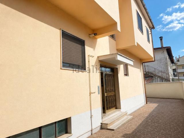 Appartamento in vendita a Magliano De' Marsi, Abruzzo