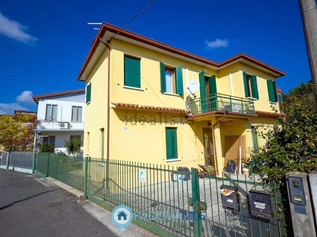 Appartamento in vendita a Selvazzano Dentro, Veneto