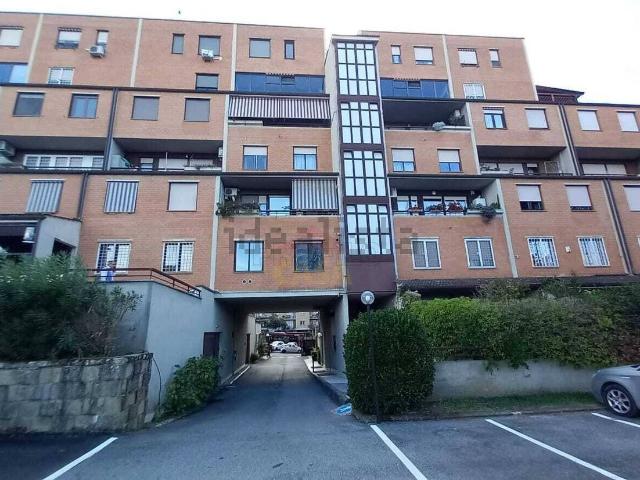 Appartamento in vendita a Casale Prima Porta, Roma Capitale